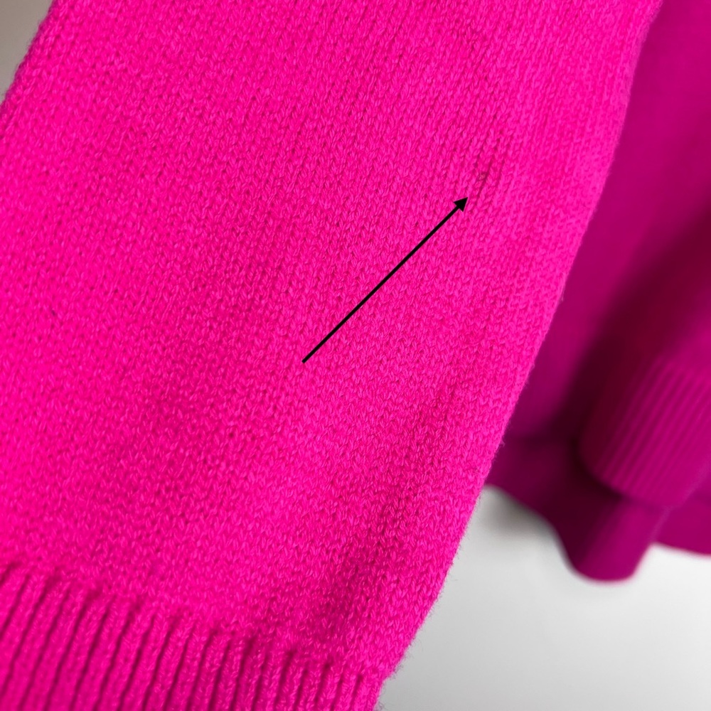 Banana Republic Factory Perfectly Soft V-Neck Sweater Berry Pink Size Petite L - Picture 14 of 14